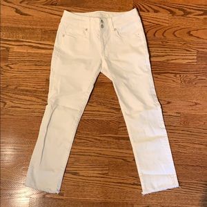 American Eagle Artist Crop White Jeans